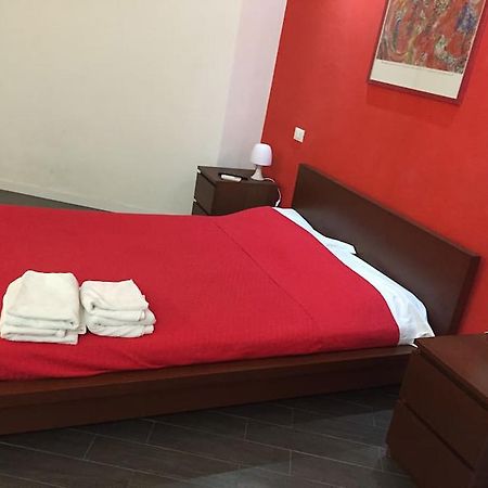 Bed & Puppets Bed & Breakfast โรม ภายนอก รูปภาพ